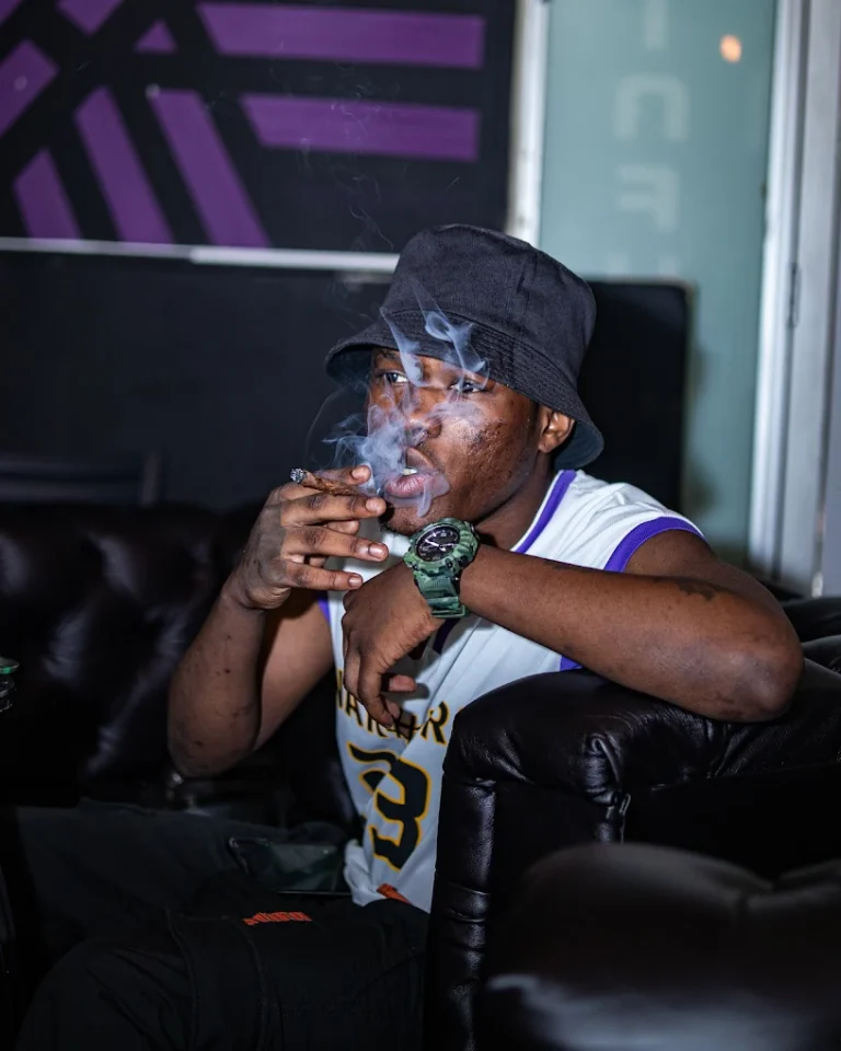 infusion social club upper long street smoking customer 768x960